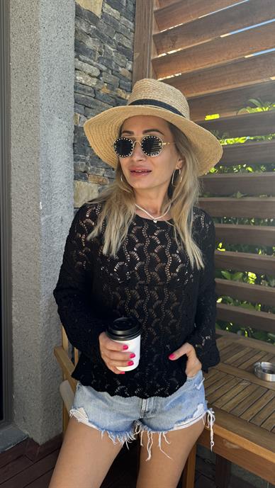 Siyah Oya Desenli Triko Kazak