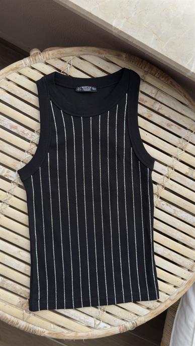 Siyah Sıralı Taşlı Fitilli Atlet