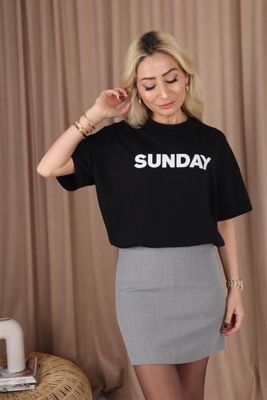 Siyah Sunday Baskılı Basic Tshirt