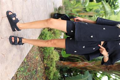 Siyah Taş İşli Şortlu Tensel Takım