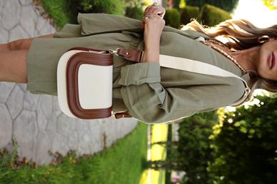 Taba Deri Detay Kanvas Çanta