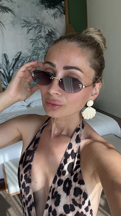 Tai İşli Gold Detay Kahve Gözlük