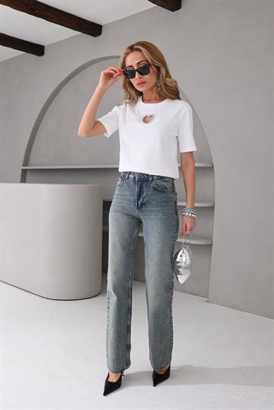 Taş işli Kalp Detay Ekru Tshirt