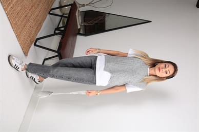 Taş İşli Yürütmeli Gri Süveter