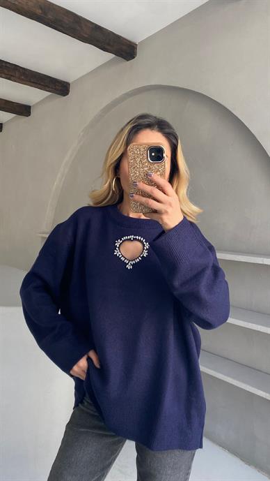 Taşlı Kalp Nakışlı Lacivert Kazak