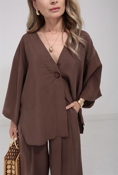 Tek Düğme V Yaka Kahve Tensel Takım