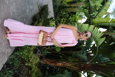 Tek Omuz Bağlı Pembe Kraşlı Elbise