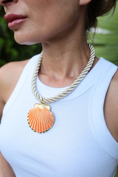 Turuncu Deniz Kabuklu Halat Zincir Kolye