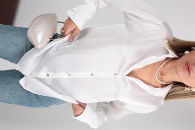 V Yaka Beyaz Saten Gömlek