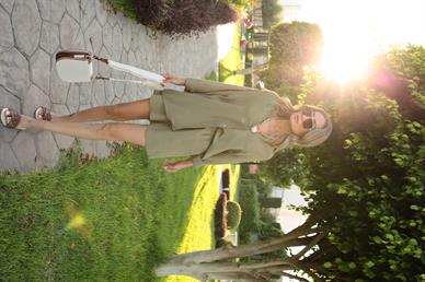 V Yaka Haki Keten Şort Gömlek Takım