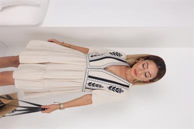 V Yaka Nakışlı Naturel Keten Elbise