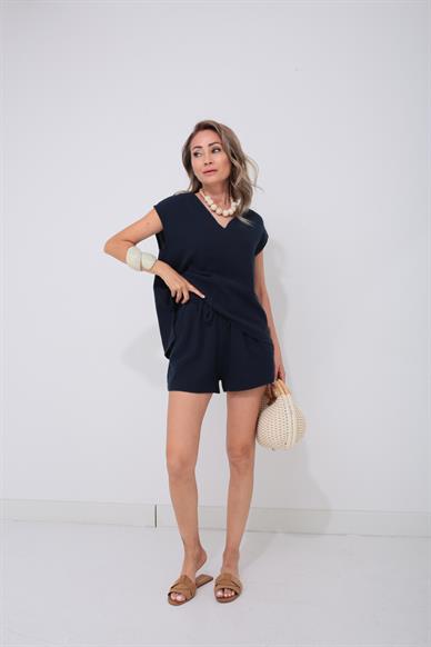 V Yaka Örme Lacivert Şortlu Takım