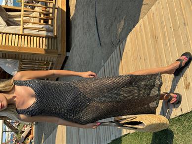 V Yaka Simli Ajurlu Triko Elbise