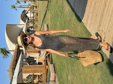 V Yaka Simli Ajurlu Triko Elbise