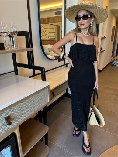 Yaka Detey Askılı Siyah Triko Elbise