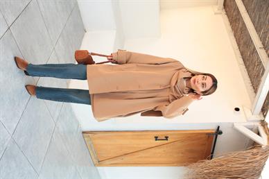 Yan Cepli Şallı Camel Treçkot
