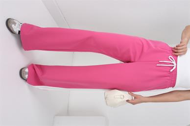 Yanları Şeritli Bağcıklı Pembe Pantolon