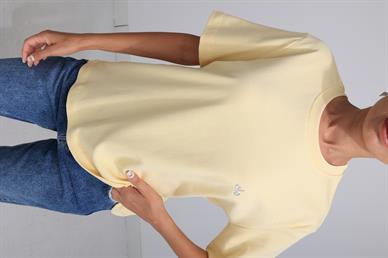 Yazı Baskılı Sarı Basic Tshirt
