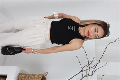 Yazı Detaylı Siyah Fitilli Atlet