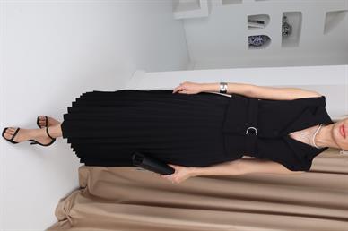 Yelekli Eteği Diliseli Siyah Elbise