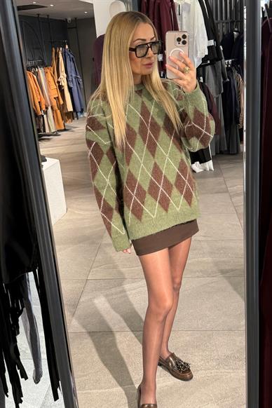 Yeşil Baklava Desen Kazak