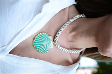 Yeşil Deniz Kabuklu Halat Zincir Kolye