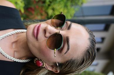 Yeşil Metal Çerçeveli Kahve Gözlük(ae2407c4)