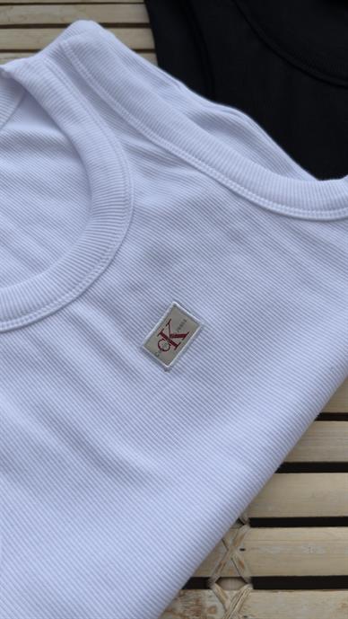 Yüzücü Kol Küçük Nakışlı Beyaz Atlet