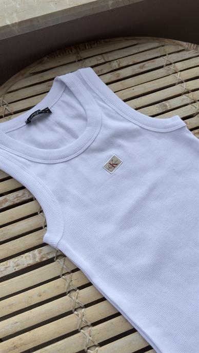 Yüzücü Kol Küçük Nakışlı Beyaz Atlet