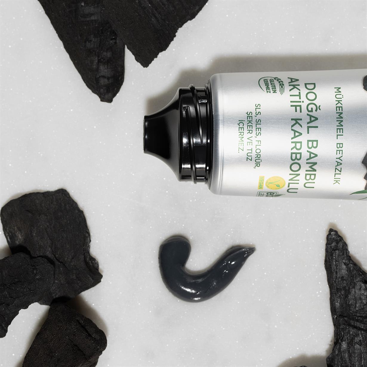 DOĞAL BAMBU KARBONLU DİŞ MACUNU 90 ML - YENİ