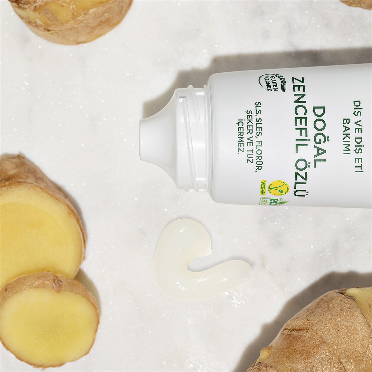 Doğal Zencefil Özlü Diş Macunu 90 ml