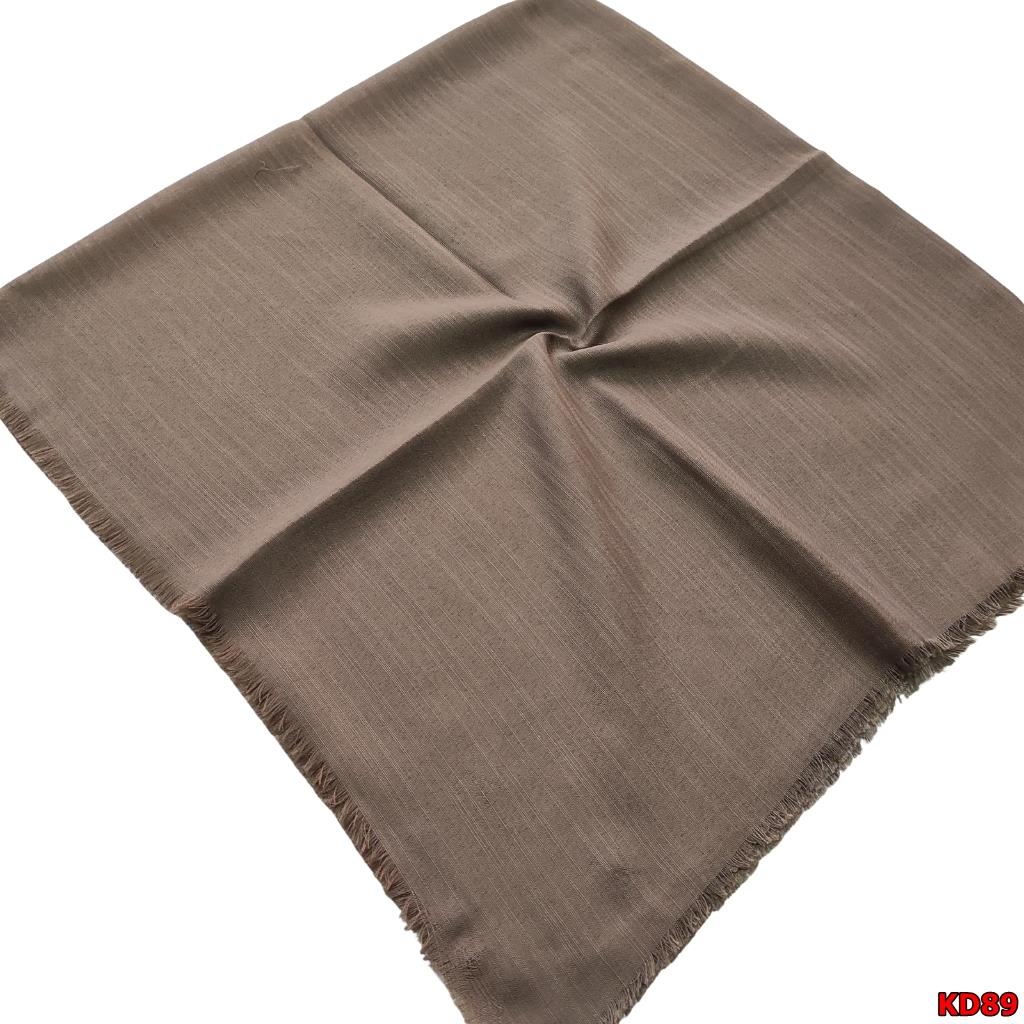  Kampanyalı Düz Renk Flamlı Eşarp(KD89)