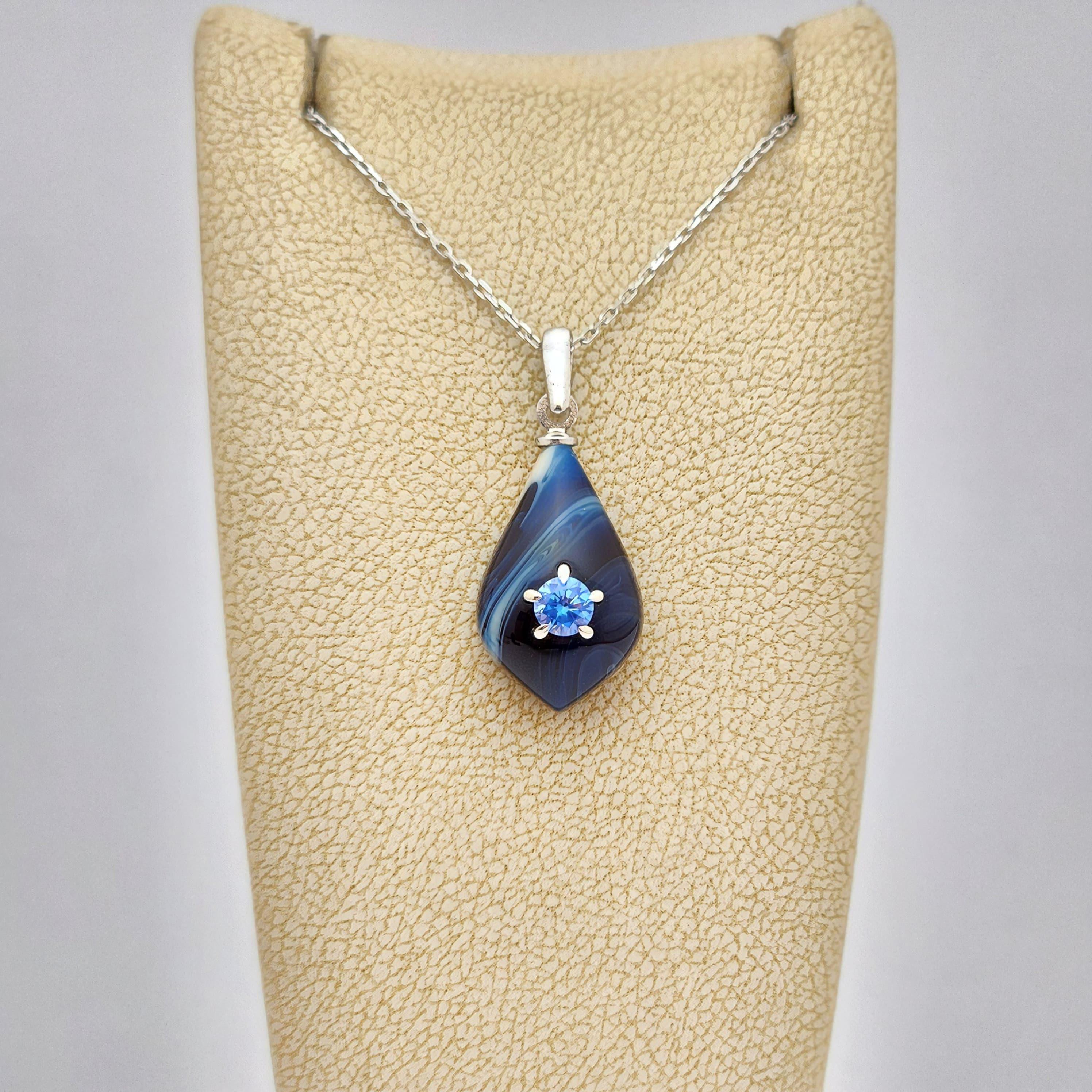 4 mm Zirkon Taşlı Bakalit Gümüş Kolye