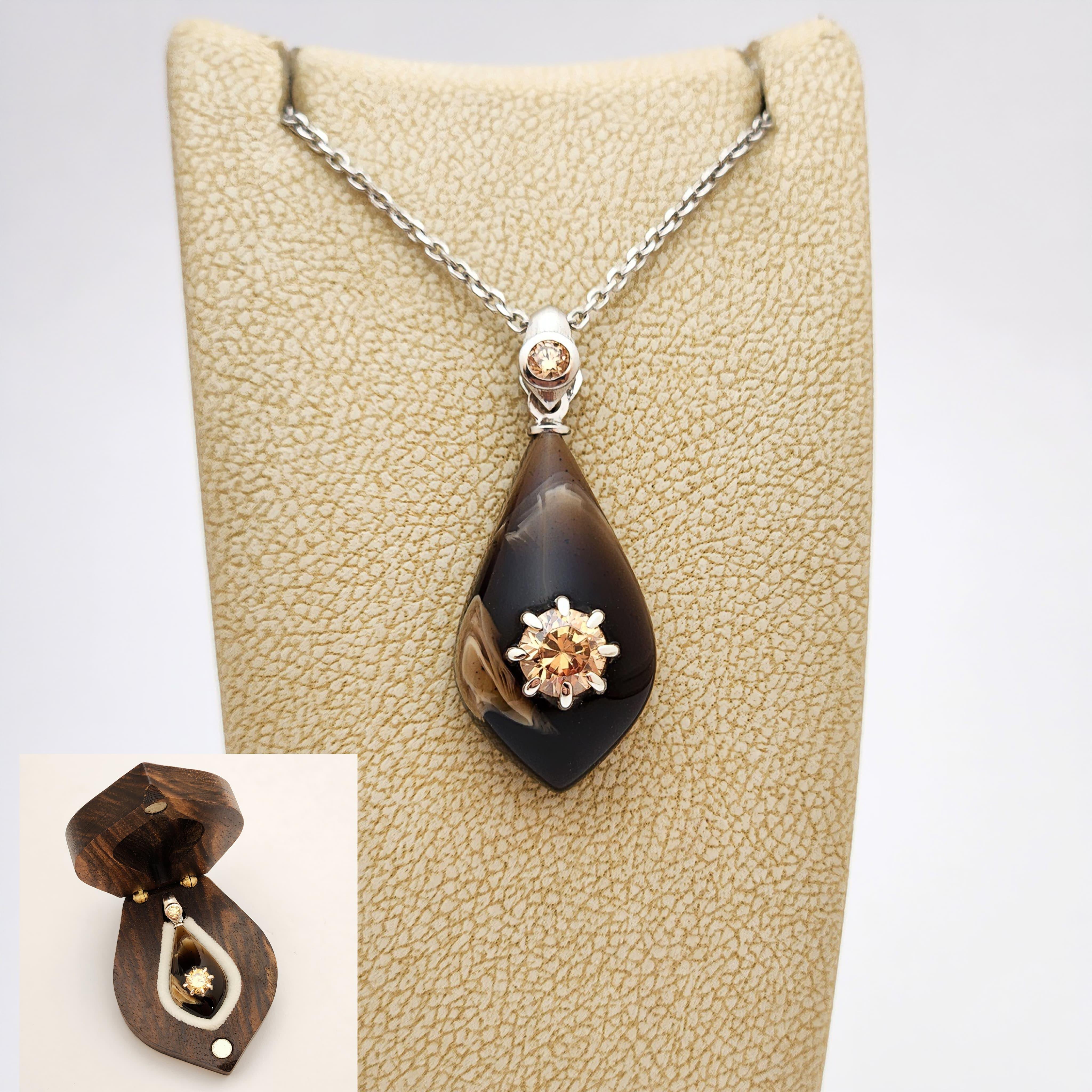 6 mm Zirkon Taşlı Bakalit Gümüş Kolye