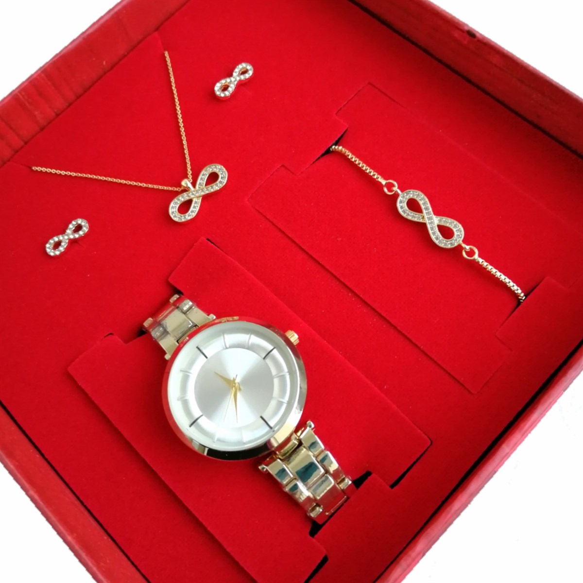 Bayan Kol Saati Kadına Hediye Seti Resimli Saat Bileklik Kolye