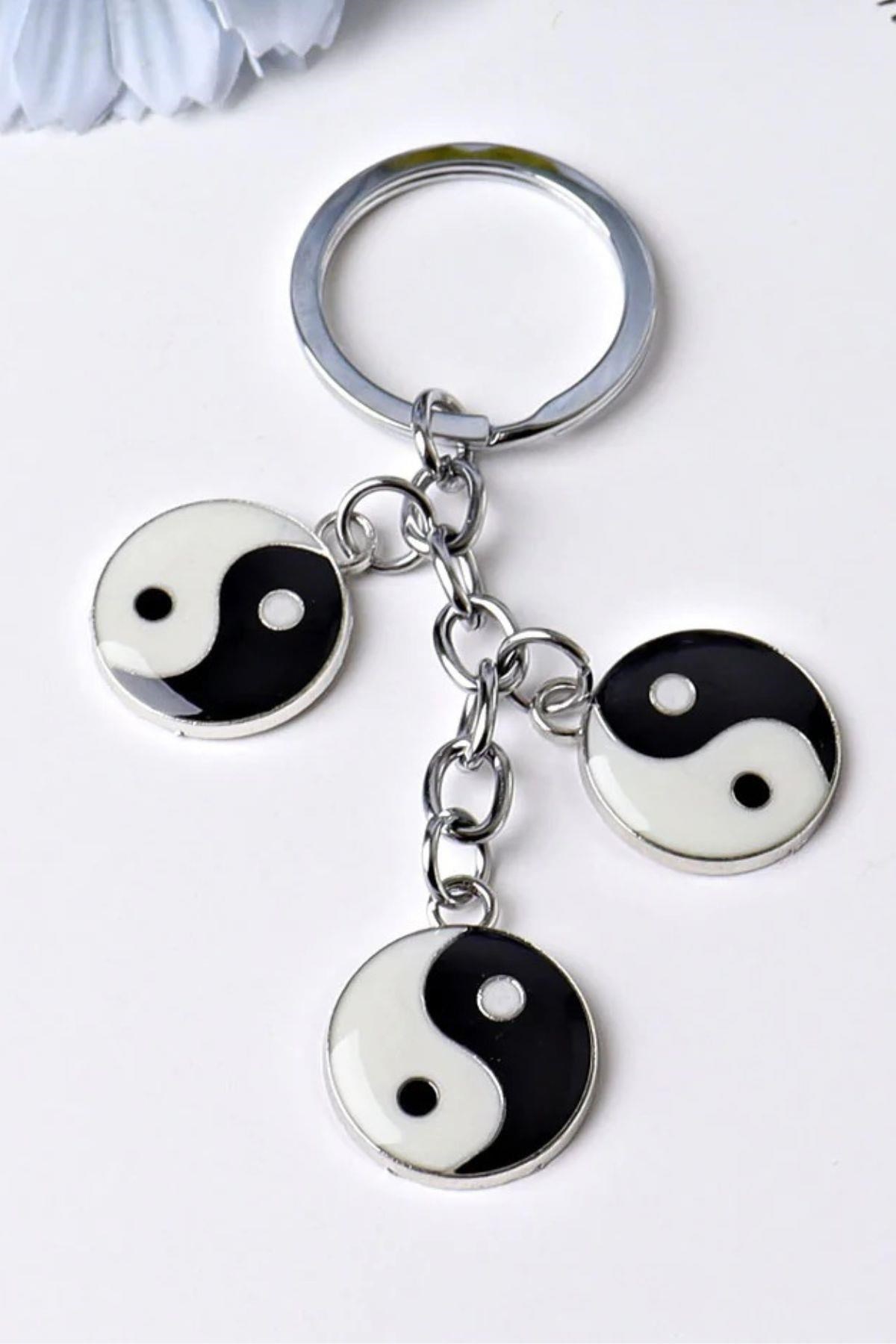 ÇinDünyadan HediyelerDNY-HD100367Keskin Hediyelik Eşya Ve TekstilÜçlü Yin Yang Metal Anahtarlık Tai Chi Feng Shui Taijitu