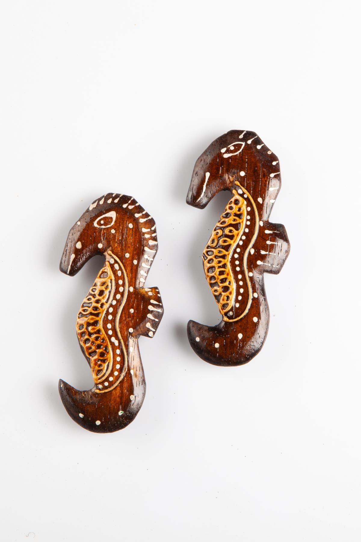 EndonezyaDünyadan HediyelerDNY-HD100140Keskin Hediyelik Eşya Ve TekstilAhşap Denizatı Magnet 2 li Set