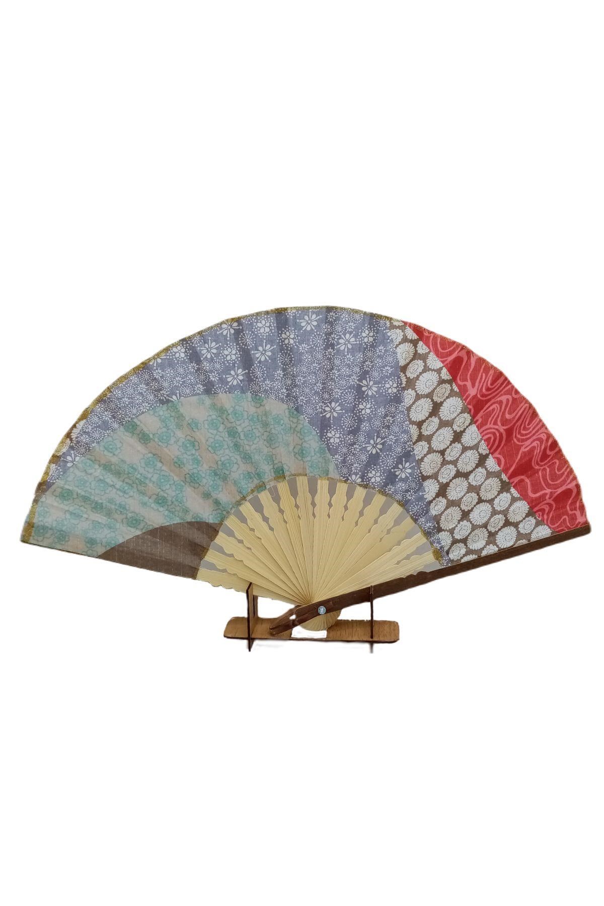 EndonezyaDünyadan HediyelerDNY-HD100335Keskin Hediyelik Eşya Ve TekstilKumaş Yelpaze Büyük No:12