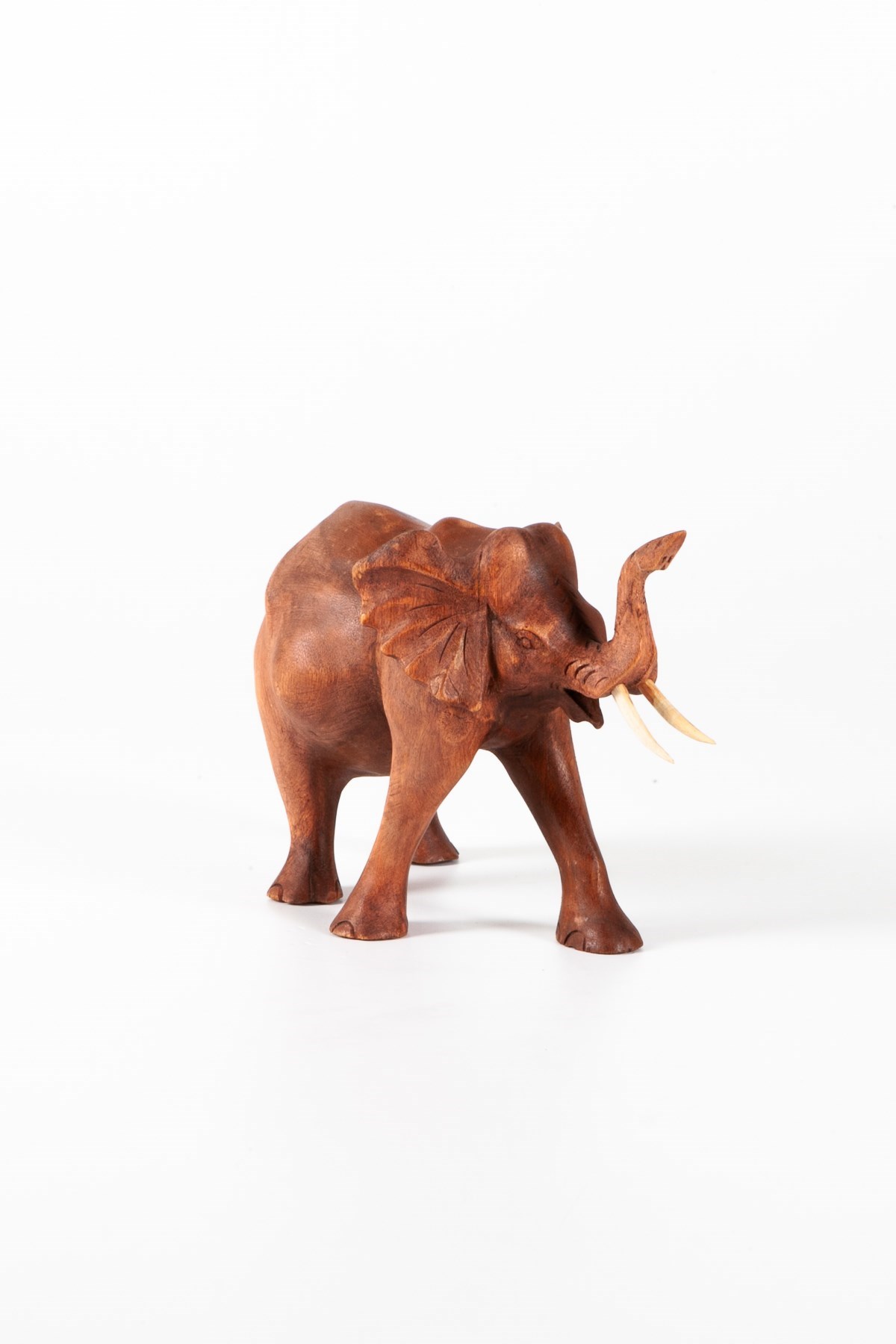 Güney Afrika CumhuriyetiDünyadan HediyelerOZ-TEAKFIL-30entegraDekoratif Teak Ağacı Fil Biblo 30 cm El İşi