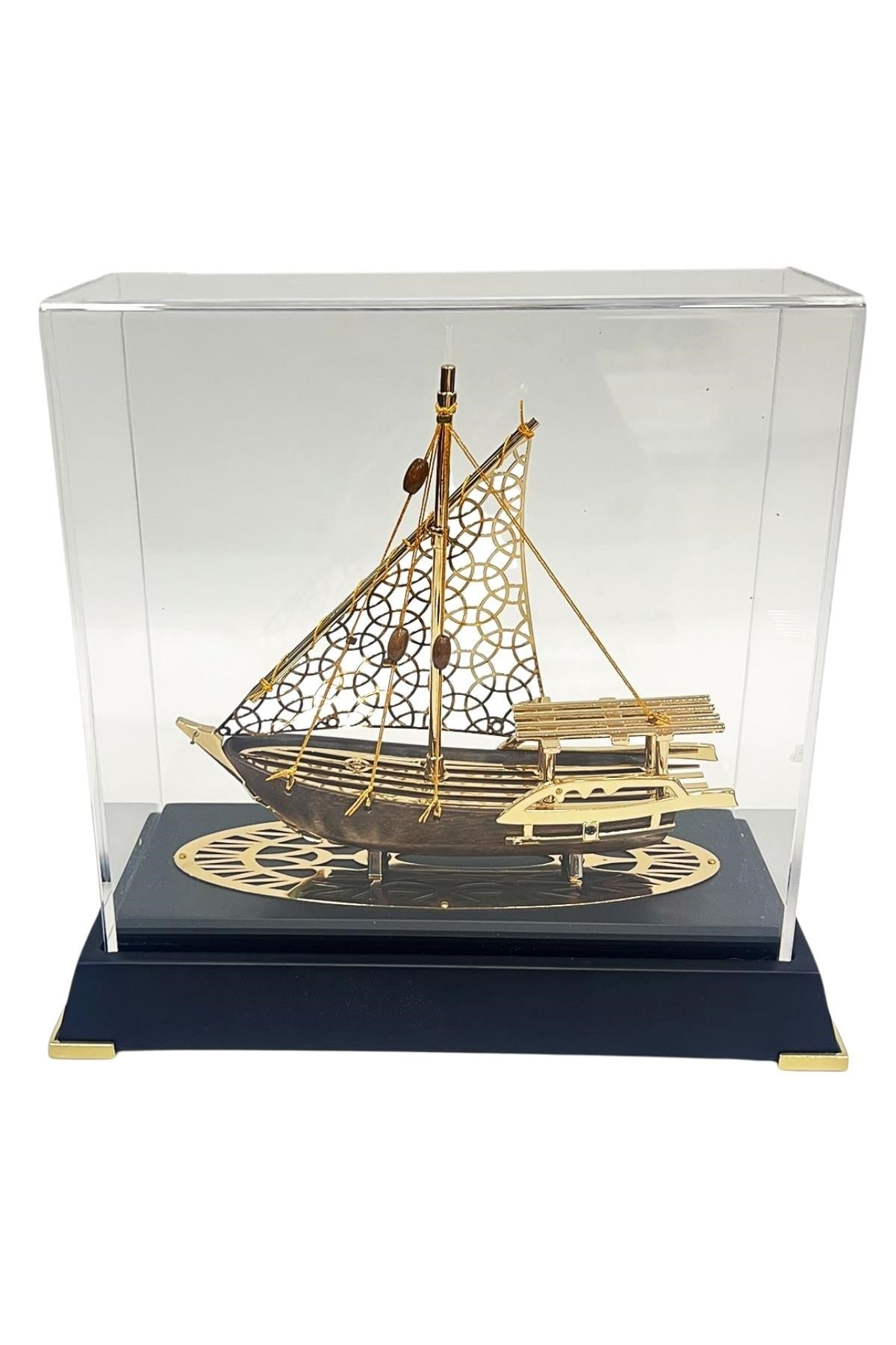 KatarDünyadan HediyelerDNY-DH3365Keskin Hediyelik Eşya Ve TekstilPirinç Yelkenli Gemi Altın Kaplama Katar Dhow Teknesi Deri Kutulu 23cm No.2