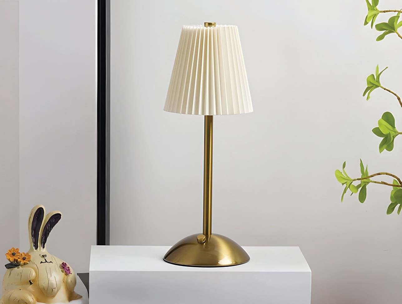 MİEN 3 RENK MASAÜSTÜ LED AYDINLATMA 1495