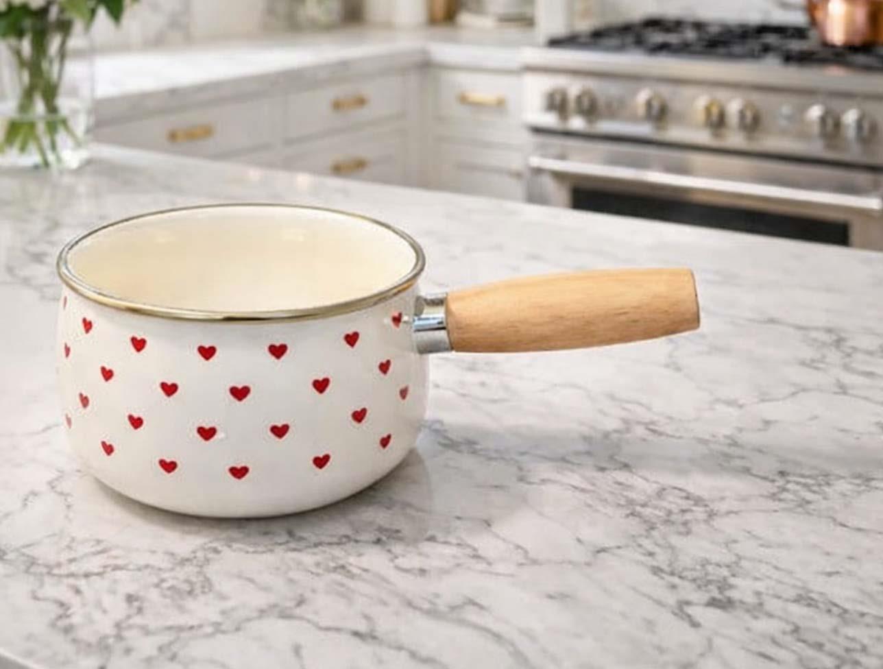 MOLİNO EMAYE 14 CM AH. SAPLI TAVA KIRMIZI KALP 911