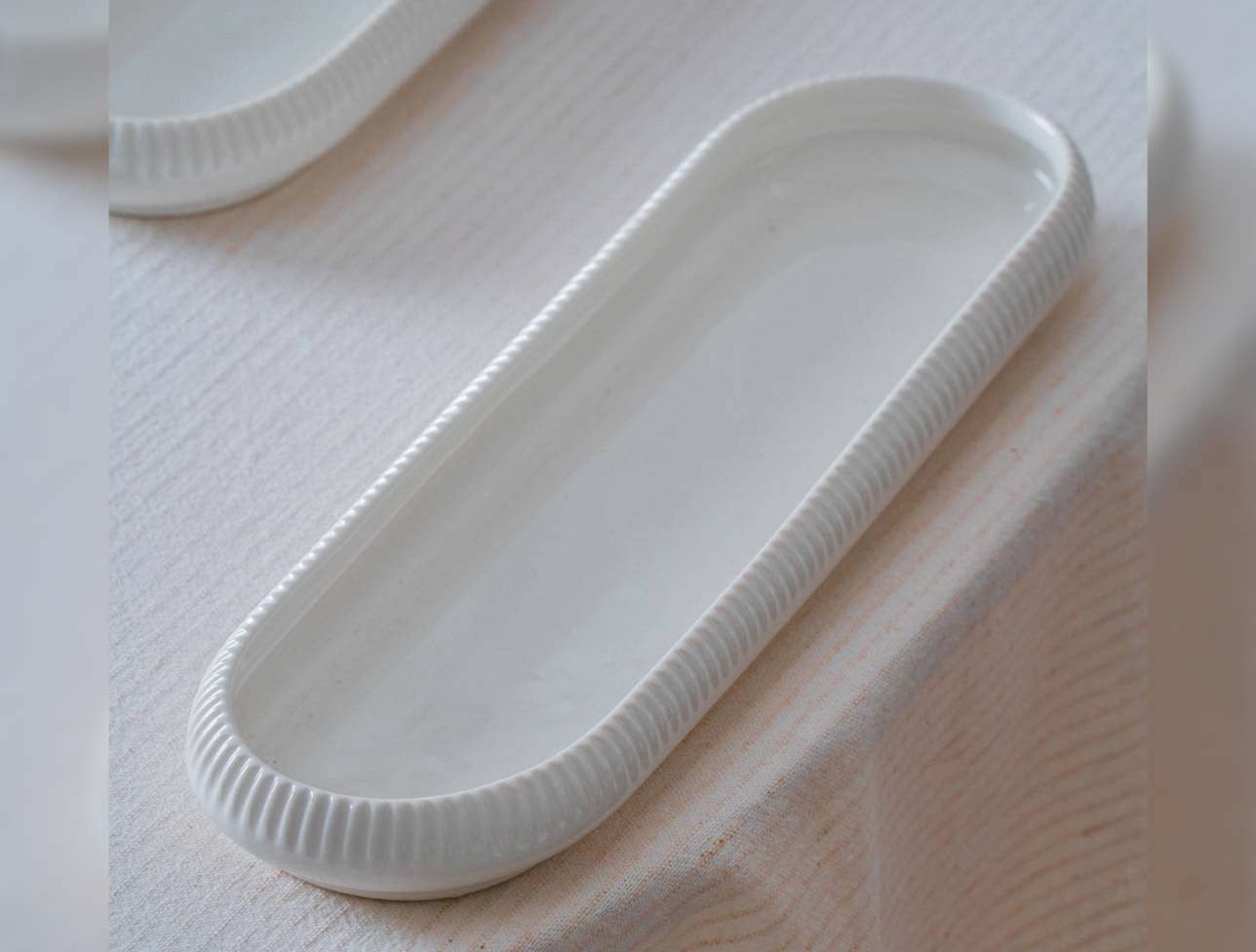 ACAR BİANCO LİNEA 28X7.5X2CM-OVAL TABAK JEA-0834