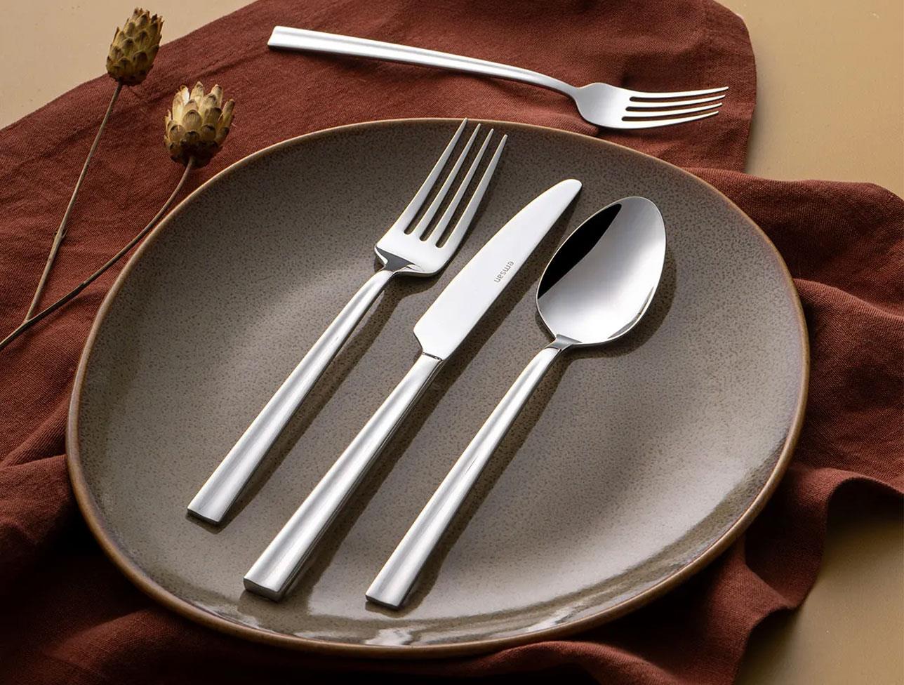 EMSAN ÇKB ÇINAR 24 PARÇA  KUTULU ÇELİK