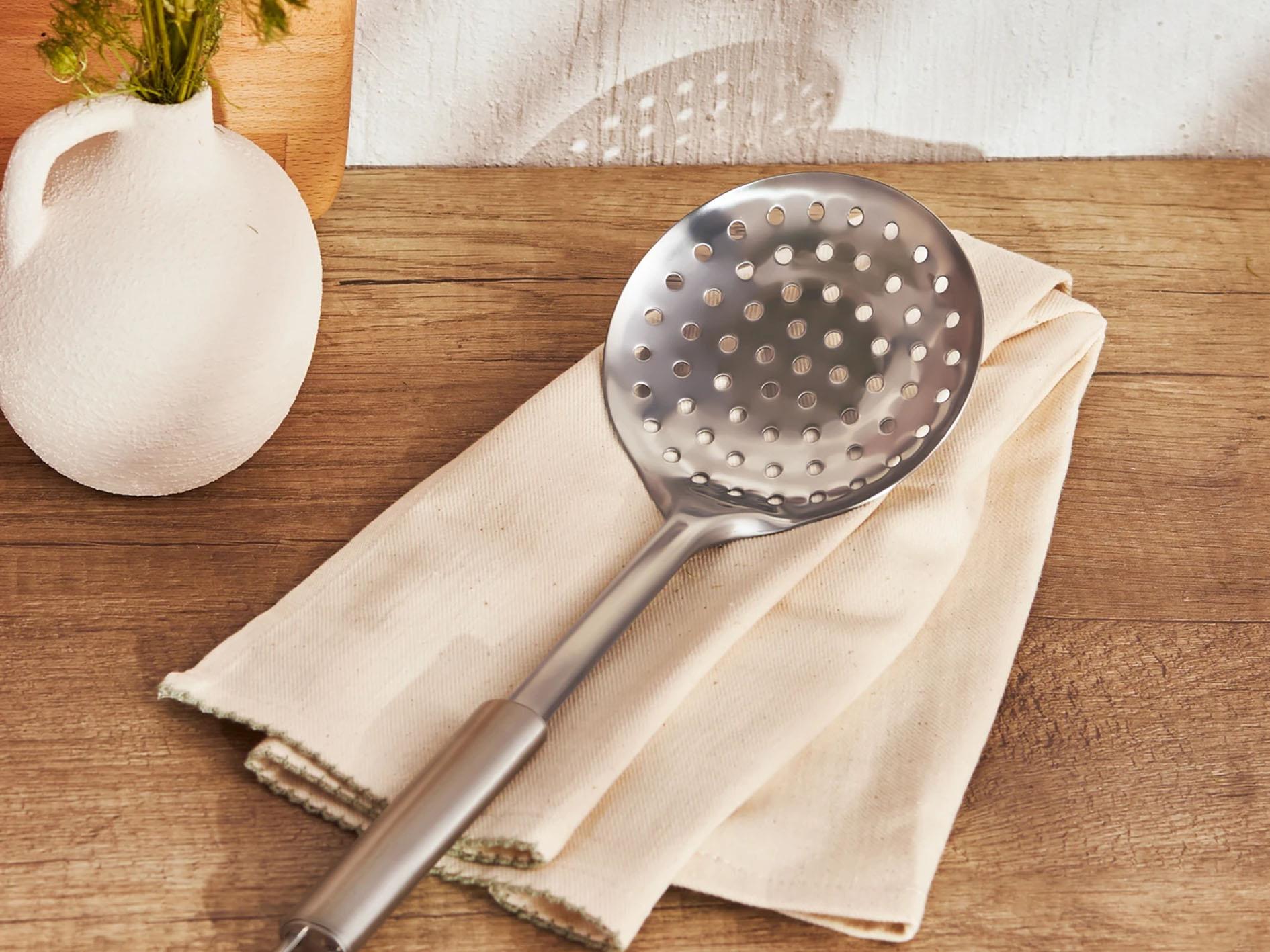 EMSAN MODERN KEVGİR KAŞIK