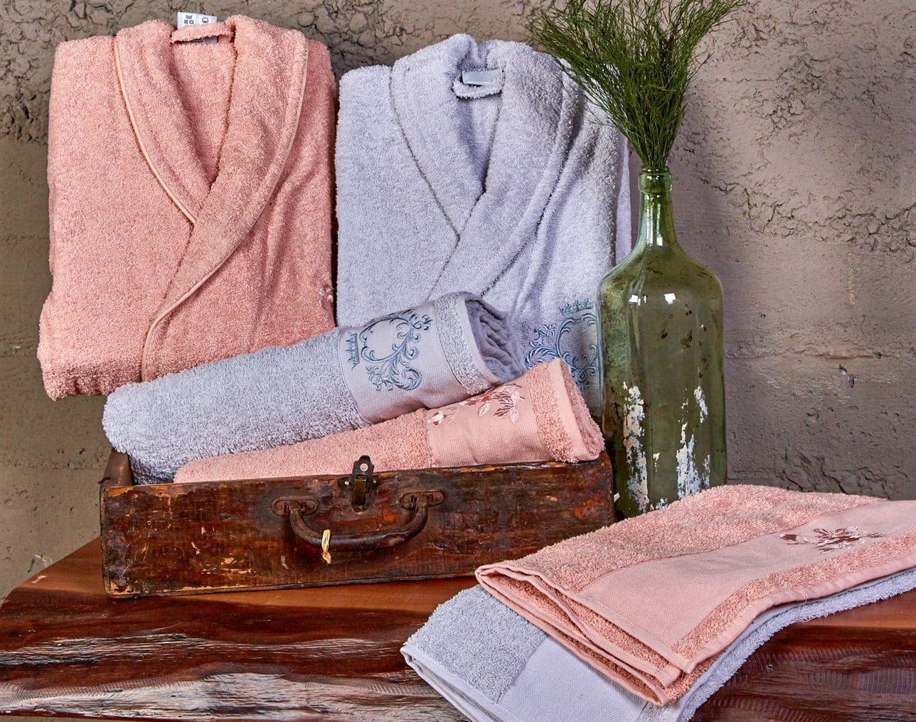 KARACA MIRACLE NAKIŞLI AİLE BANYO SETİ BLUSH-GRİ