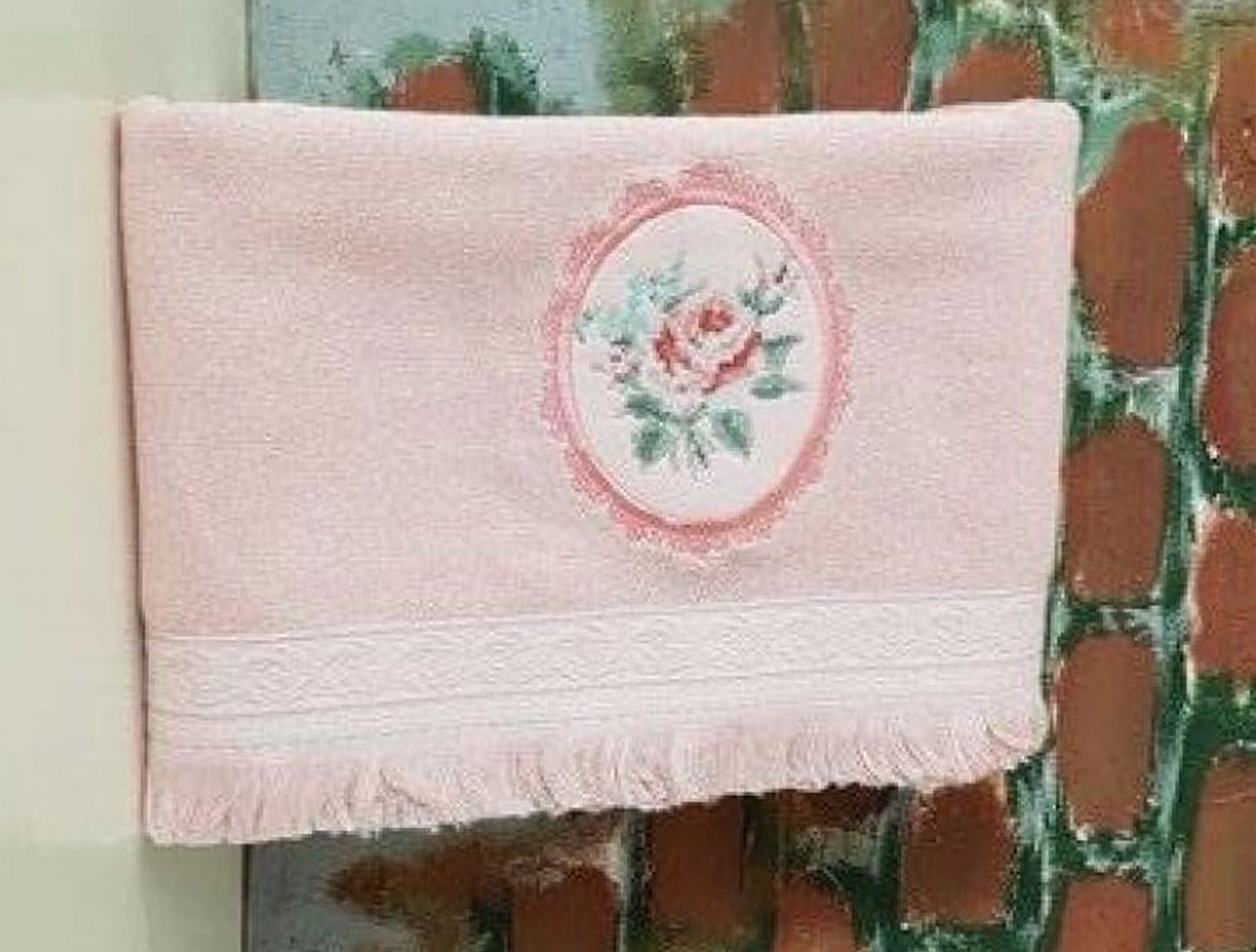 ÖZDİLEK FLORIA PEMBE HAVLU 50*90 NAK.