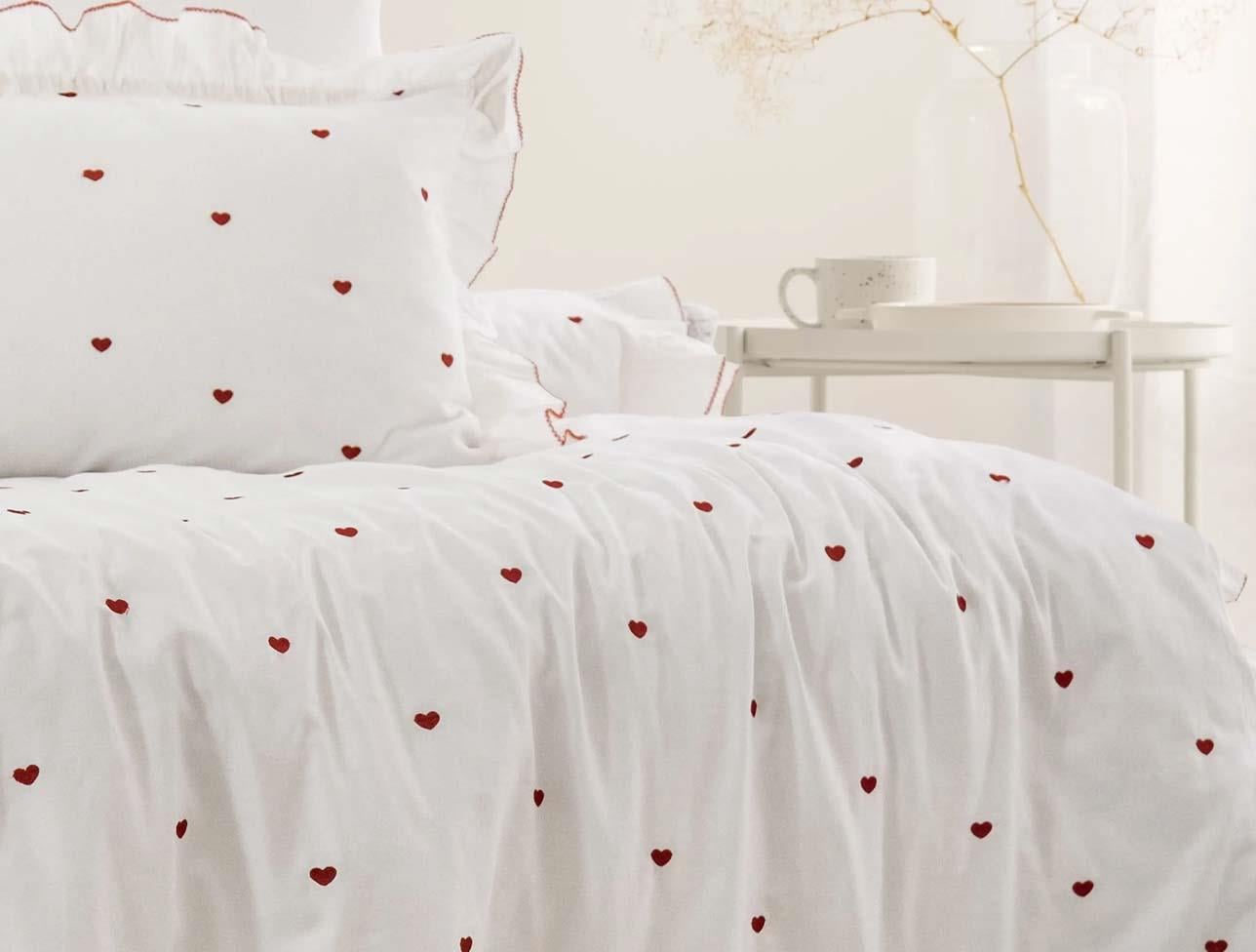 ZEBRA RUBY NAKIŞLI NEVRESİM TAKIMI