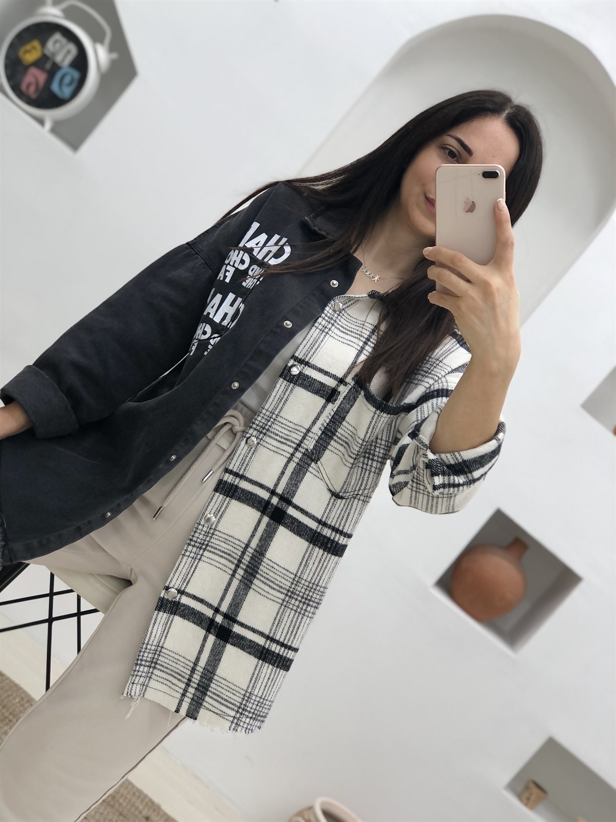 Altı Püsküllü Yarısı Ekose Desenli Denim Gömlek-Füme