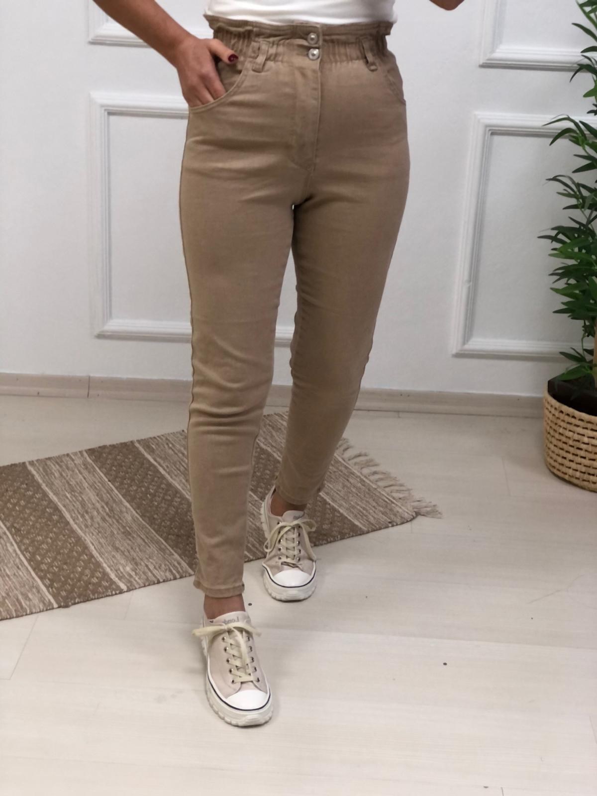 Bel Kısmı Lastikli Mom Jean-Bej
